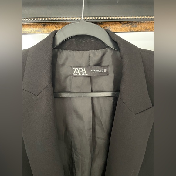 Zara Black Blazer w/ Rolled-Up Sleeves - Picture 3 of 5